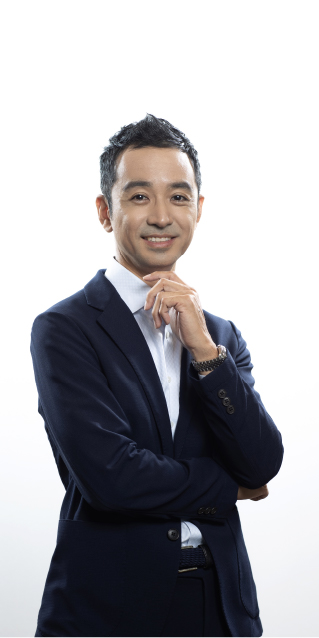 海外事業部&世界50各国以上の販売代理店、協力か医者と連携し、製品提案を行っています。各国のトレンドやニーズをとらえ、製品の魅せ方を工夫したコンセプト提案が強みです。